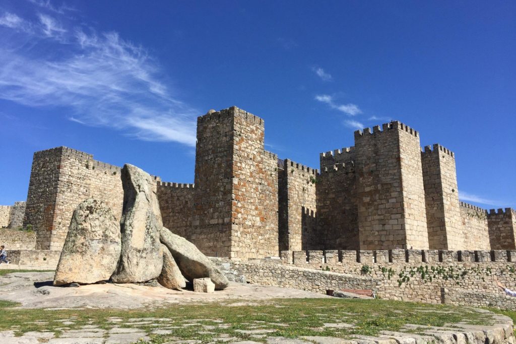 قلعة تروخيو في إسبانيا